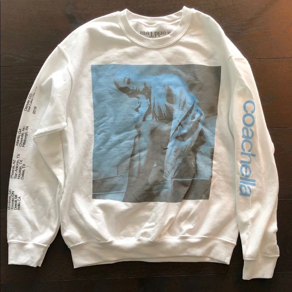 SOLD! ARIANA GRANDE COACHELLA EDITION SWEATSHIRT - Picture 2 of 3